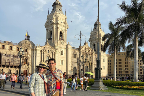 Stadsrondleiding en Catacomben in Lima - Alles InbegrepenPremium ervaring