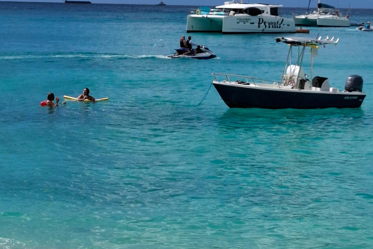 Saint-Martin: Private boat trip with skipper