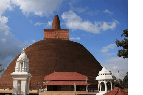 Anuradhapura: Tuk Tuk Tour with Temples & Hidden Stories Standard Package (Budget Option)