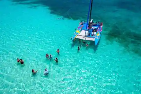 Cancun: Passeio de catamarã em Cozumel, mergulho com snorkel, clube de praia