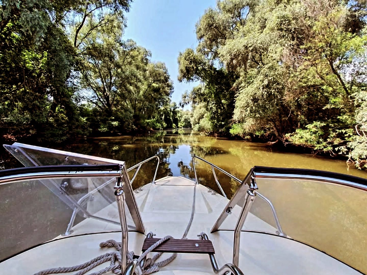 Tulcea: Authentische Bootstour im Donaudelta zum Dorf Mila 23