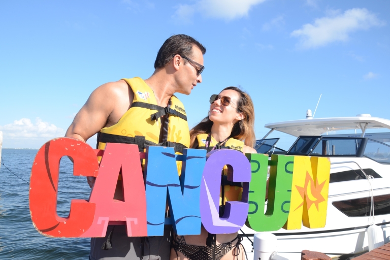 Desde Cancún: viaje de esnórquel en lancha motora Punta Nizuc