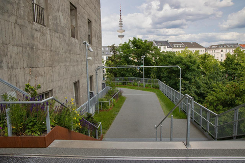 Hamburg: St. Pauli Green Bunker Tour in German