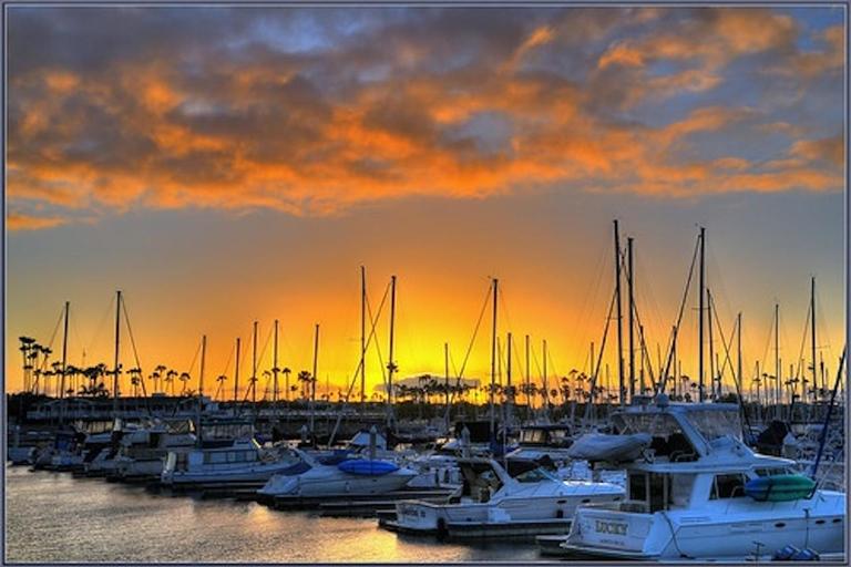 Baie de San Diego Nord : Croisière au coucher du soleil avec collations et boissonsCroisière au coucher du soleil sur le Duffy Boat