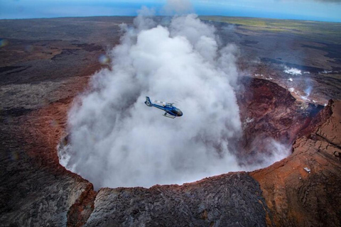 Hilo: Helicopter Tour Over Volcanoes and Waterfalls