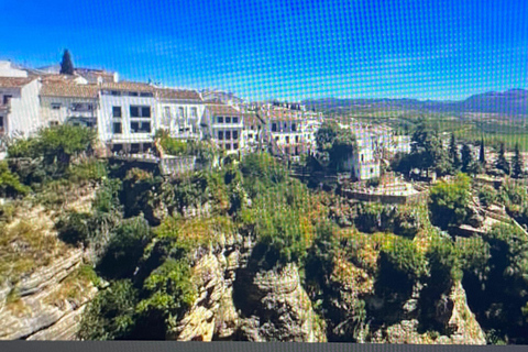 desde Marbella / Estepona: Excursión PRIVADA a Ronda incl. traslado y tapas