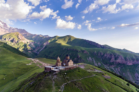 From Stepantsminda: Kazbegi Private 4x4 Trip with Driver