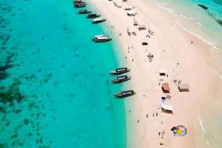 Zanzibar: wyspa więzienna i piaszczysta ławica Nakupenda z lunchemOpłata za wstęp na wyspę więzienną nie jest wliczona w cenę