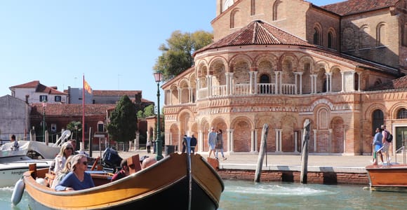Venice: Tour of Murano, Burano, and Torcello Islands by Bragozzo