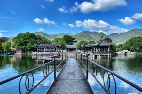 Hangzhou: Jiangnan Great Wall Day Trip by Bullet Train