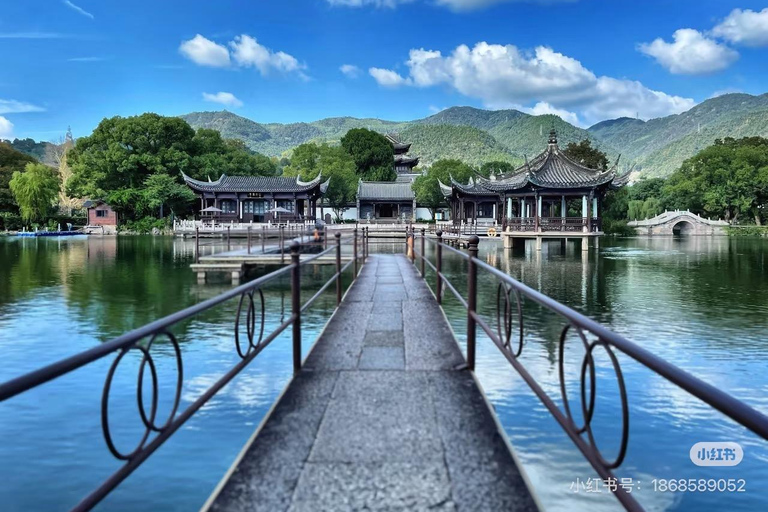 Hangzhou: Jiangnan Great Wall Day Trip by Bullet Train