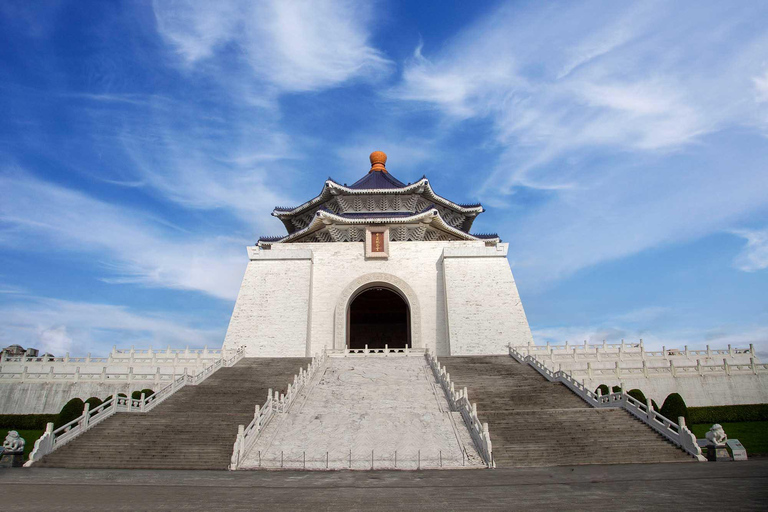 Taipei’s Definitive Icons: 5-Hour Private Guided Walk Taipei Definitive Icons: 5-Hour Private Guided Walk Weekend