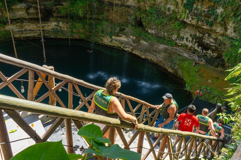 Chichen Itza: Besuche die Ruinen, die heilige Cenote und ValladolidKlassische Tour ab Cancun