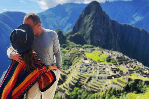 Machu Picchu: 1-dniowa wycieczka pociągiem Vistadome Observatory