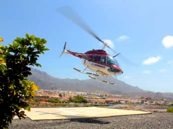 Adeje: Vuelo panorámico en helicóptero por Tenerife