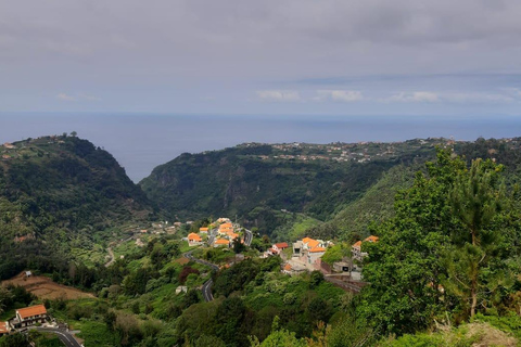 Madeira: Private Tour Half-day north center North West Madeira