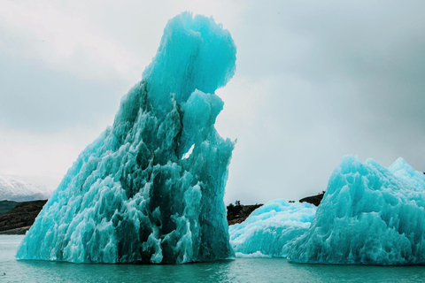 El Calafate: Upsala & Spegazzini Glaciers Cruise with Lunch Cruise with Boxed Lunch and Hotel Pickup