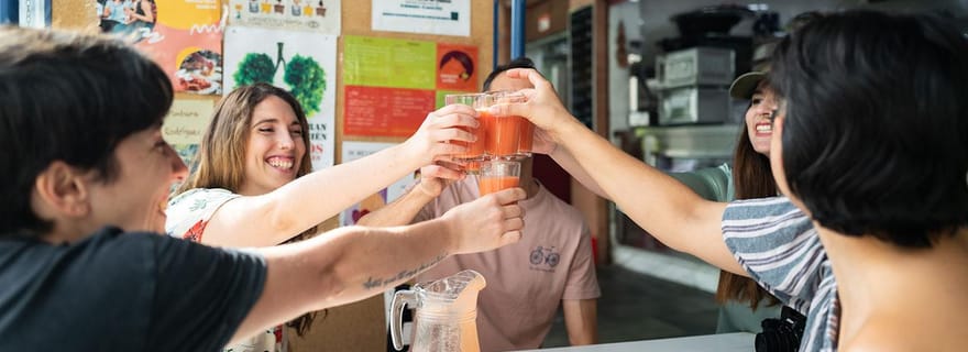 Séville : Tapas traditionnelles à base de plantes et visite du marché