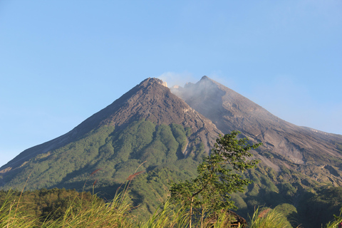 Merapi Jeep Lava Tour YogyakartaMerapi Jeep Lava Avontuur Tour