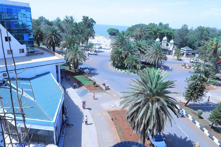 Addis Ababa: 8-Day Omo Valley and Lake Tana Tour