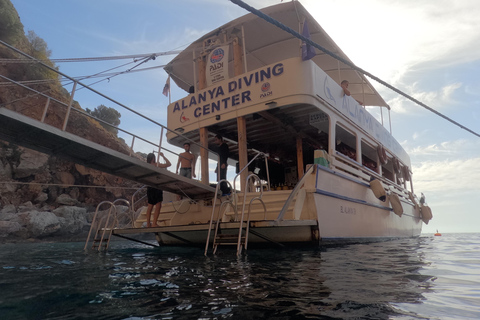 Alanya: 2 begeleide diepzeeduiken met lunch en hoteltransfersTour voor niet-duikers