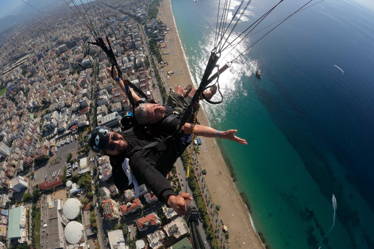 Antalya: Tandem Paragliding With Air-conditioned Transfer