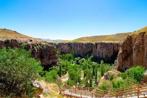 Cappadocia: Ihlara Valley, Kaymakli, & Selime Monastery Tour