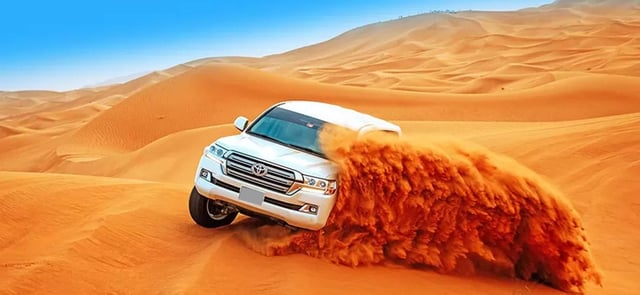 Dubai: Safari nel deserto con barbecue VIP e quad opzionale