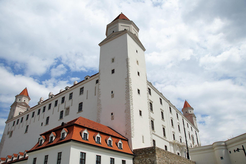 Vienna: Bratislava and Budapest Day Trip with Guide Full bilingual guided tour