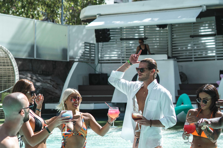 Benidorm: BC Music Resort™ Pool, DJ, & Day Time Party Entry All-Day Pass with Unlimited Food and Drinks