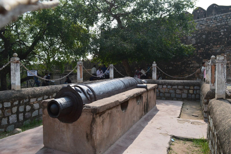 Tour di un giorno di Orchha e del Forte di Jhansi da Khajuraho con guida