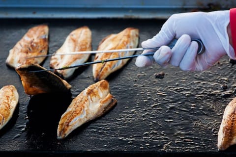 Istanbul: Street Food and Hidden Gems Night Tour