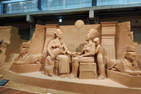 Tottori: Private Tour to Sand Dunes, Museum & Hakuto Coast