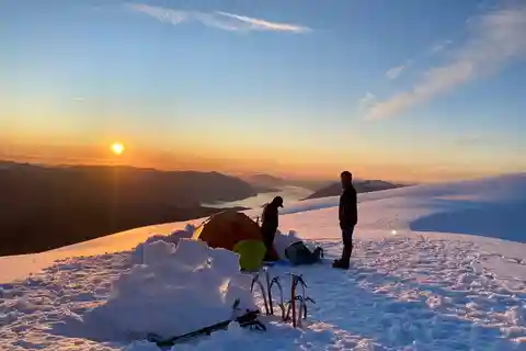 Pucón: Climbing "Mocho-Choshuenco Volcano".