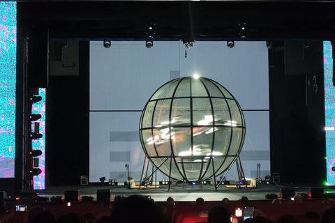 北京：秦乐宫杂技秀门票绿色座位 _中区第12-21排