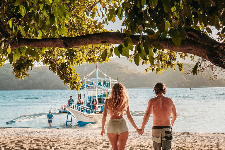 El Nido–Coron Boat Expedition with Cultural Experience El Nido to Coron Boat Expedition with Cultural Experiences