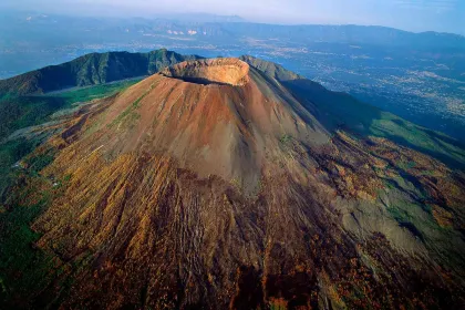 Vesuvio: 3h Trekking mit vulkanologischem Führer