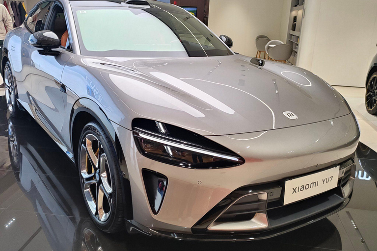Shanghai Future City Tour: Real Urban Tech in Daily Life Robots,EVs,ARglass,Smart Fitness&Drone Delivery Launch Site