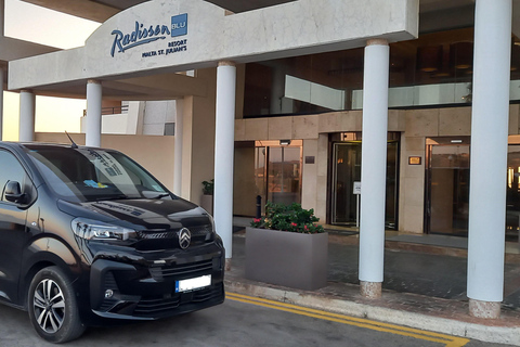 Gozo: Private Full-Day Customizable Tour with Driver & Van