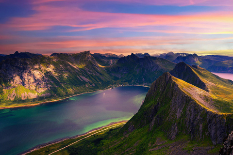 Tromsø: Senja Island Day Fjord Trip with Lunch and Photos