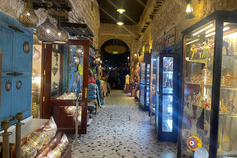 Souk Waqif: Führung mit authentischer arabischer LebensmittelverkostungSchnelle 2-stündige Stadtrundfahrt durch Doha: Souk Waqif, Katara, Pearl Island