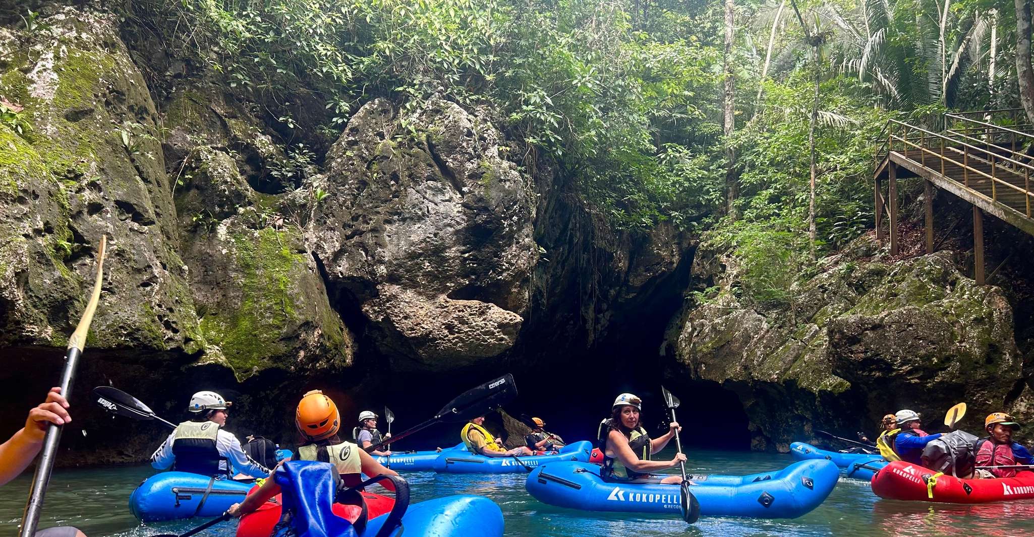 Belice, Ultimate Cave Kayaking Aventura - Hizvo