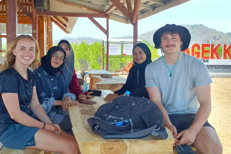 Bagek Kembar: Mangrove & Stingless Beekeeping Experience