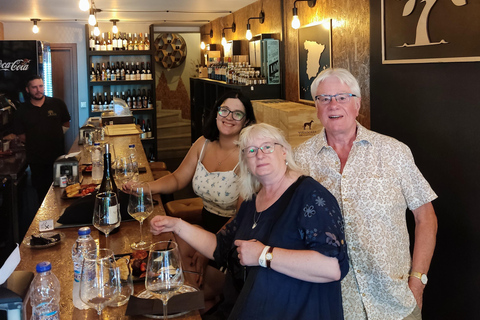 Thessaloniki: Greek Wines & Bites Tasting