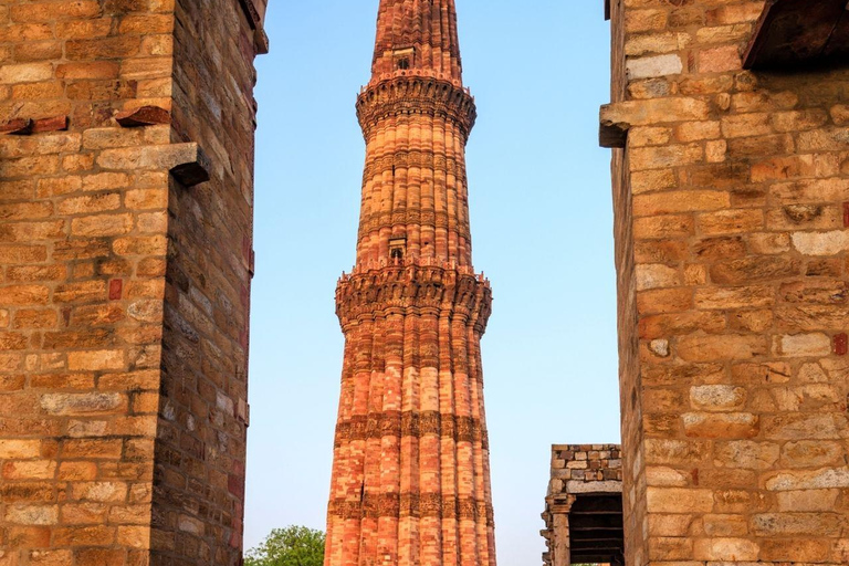 Delhi: Golden Triangle Tour with Ayurvedic Massages