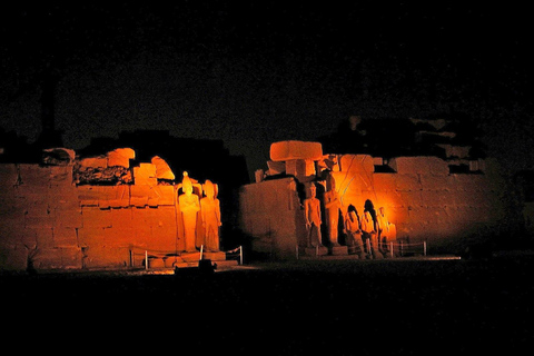 Réservez en ligne le spectacle son et lumière au temple de Karnk à LouxorRéservez en ligne le spectacle son et lumière au temple de Karnak à Louxor