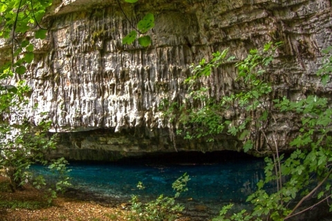 Naturalne zacisze Kefalonii: Zamki, wioski i jaskinie