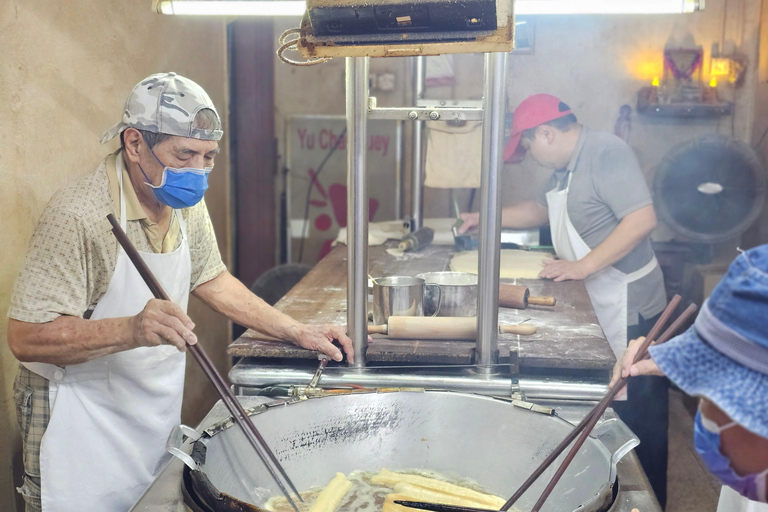 Melaka Meals Food Tour with 15+ Tastings