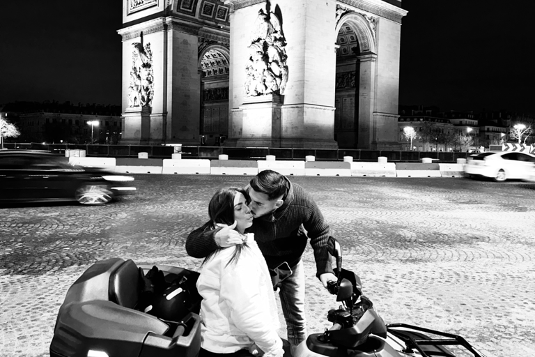 Paris : Visite guidée en quad des hauts lieux de la ville