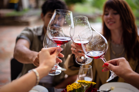 Yerevan: Wine Tasting and Vineyard Lunch at Voskeni Winery